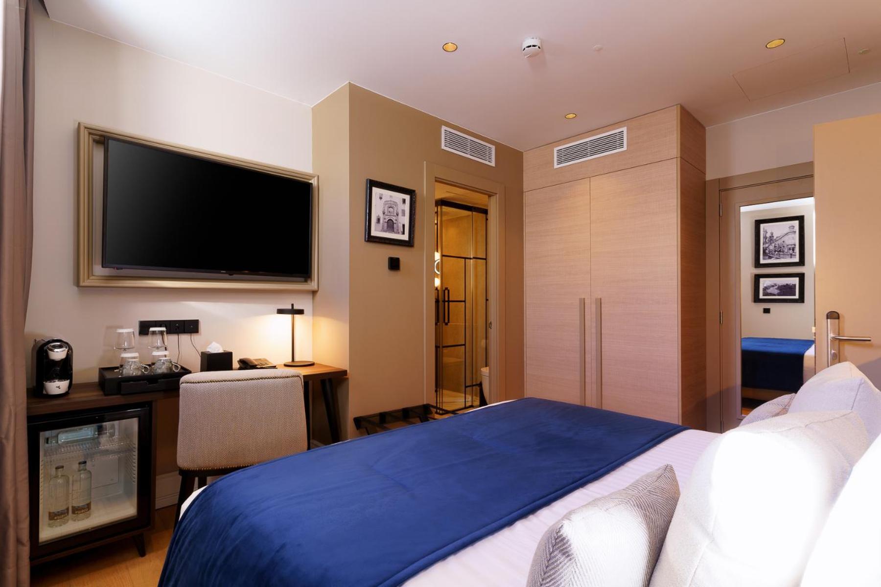 Hotel Boutique Cordial Plaza Mayor De Santa Ana 4*