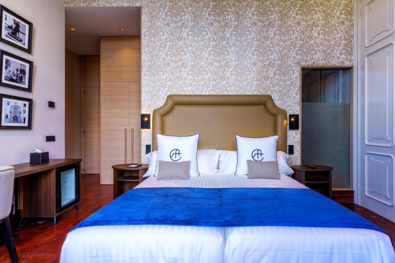 Boutique Cordial Plaza Mayor De Santa Ana Hotel 4*